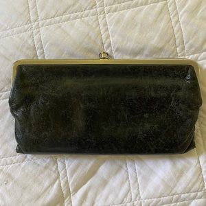 HOBO International Lauren clutch wallet - navy leather